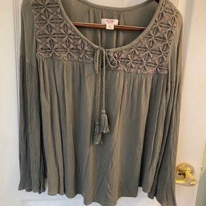 Mossimo Olive green long sleeve blouse Sz XS